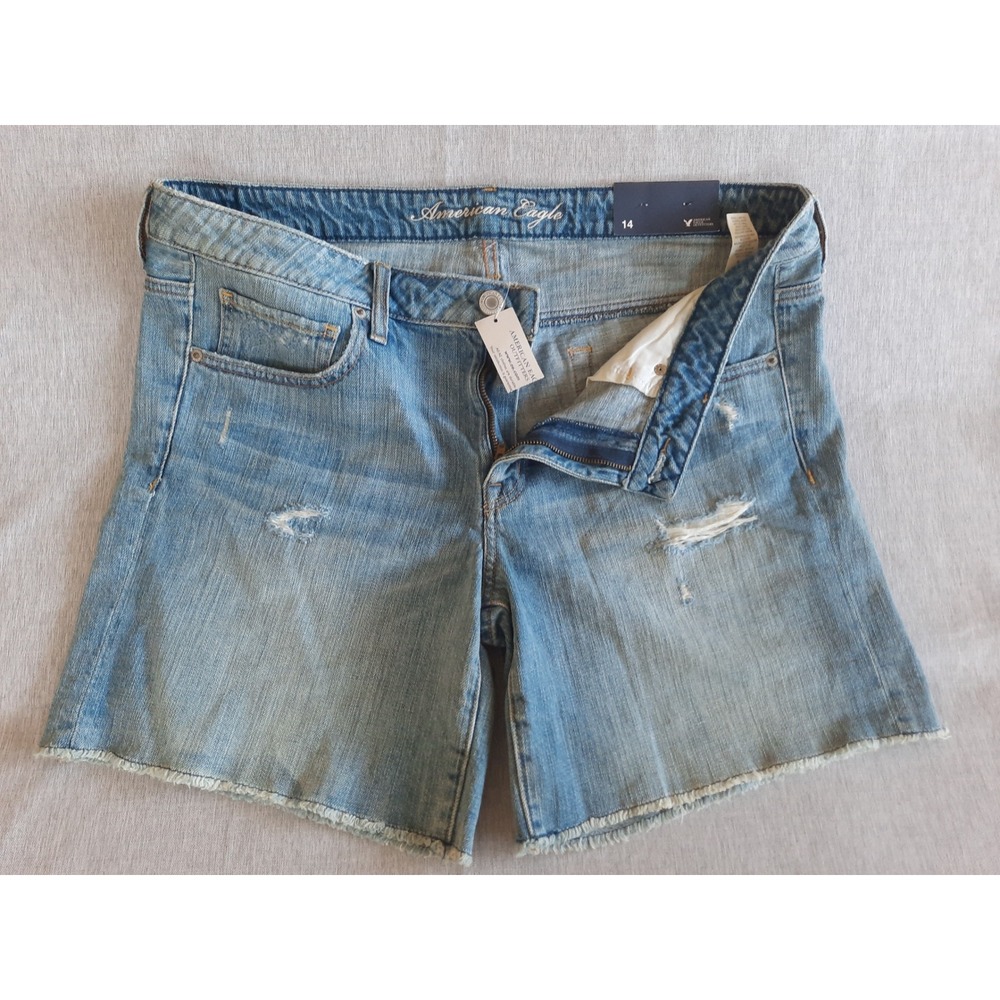 American Eagle Outfitters Womens AE Boyfit Jeans Size 14 Light Wash ripped Denim